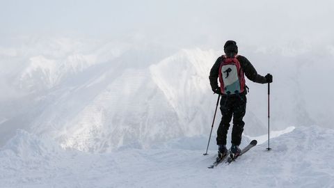Profesionální lyžař přežil při natáčení půlkilometrový pád