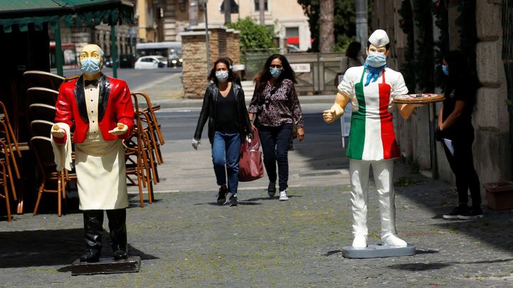 "Chci znovu obejmout rodiče." Italové popisují, na co se nejvíce těší po karanténě