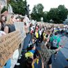 Ukrajina, protest, zákon, Zelenský