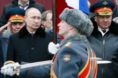 Odložená akce bude. Putin nařídil na červen vojenskou přehlídku k výročí konce války