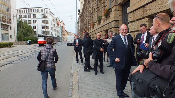 Zeman v Brně chválil Haška a slíbil dostavbu dálnice do Vídně