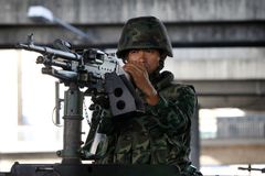 V Thajsku vyhlásila armáda stanné právo, chce ukončit násilí