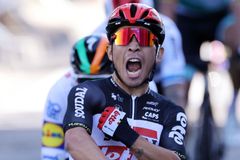 Oslabený tým Lotto-Soudal se na Tour nevzdává, Ewan pro něj vyhrál třetí etapu