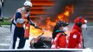 Hořící Aprilia italského jezdce  Lorenza Savadoriho ve Velké ceně Štýrska MotoGP 2021