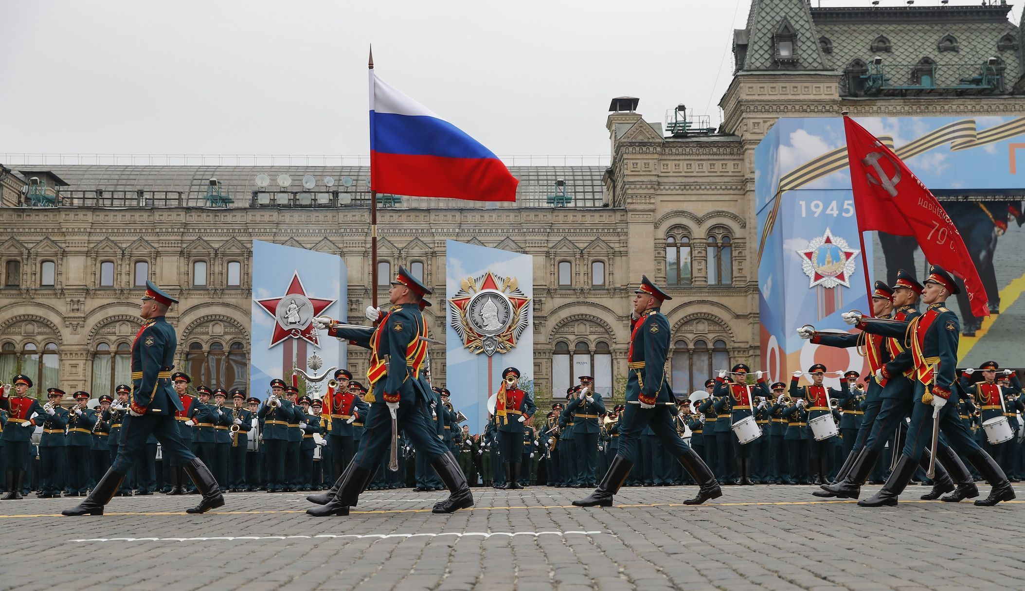 Vojenská přehlídka v Rusku - Den vítězství
