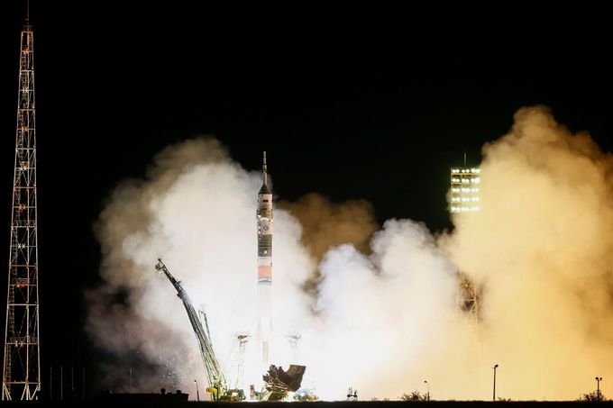 Start ruské kosmické lodě Sojuz MS-06.