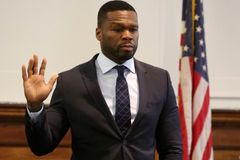 50 Cent u soudu: Auta a drahé šperky hned vracím do obchodu