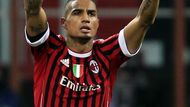 Kevin Prince Boateng se raduje z úvodního gólu zápasu, který vstřelil již po patnácti minutách hry.