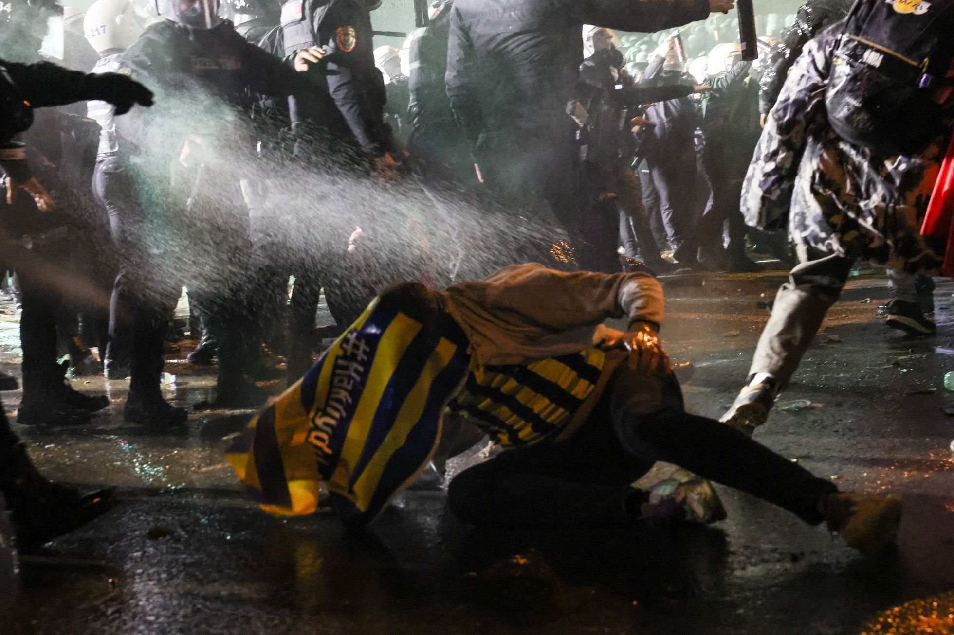 Turecko - protesty - zatčení starosty Istanbulu