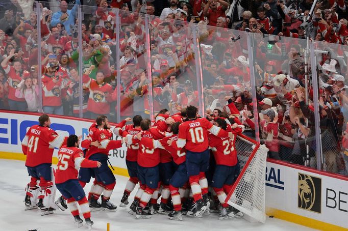 Florida slaví zisk Stanley Cupu 2025.