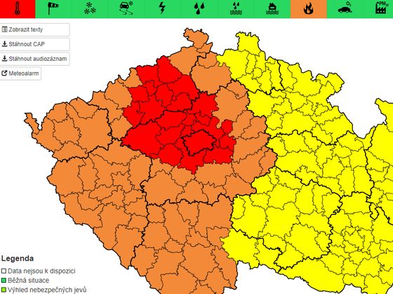 Grafické znázornění varování před nedělními extrémními vedry v Praze, Středočeském kraji a Ústeckém kraji.