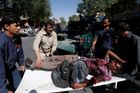 Nejkrvavější teroristický útok v historii Afghánistánu. V Kábulu minulý týden zemřelo přes 150 lidí