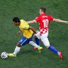 MS 2014, Brazílie-Chorvatsko: Paulinho - Luka Modrič
