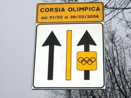 Olympijská auta budou mít v Turíně na silnicích přednost.