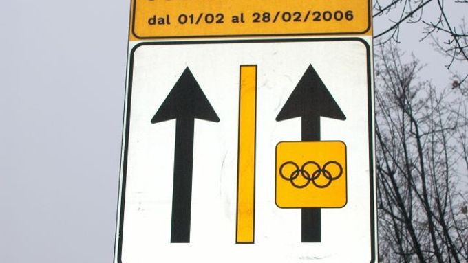 Olympijská auta budou mít v Turíně na silnicích přednost.