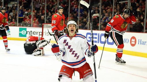 NHL: New York Rangers vs Chicago Blackhawks (Hagelin)