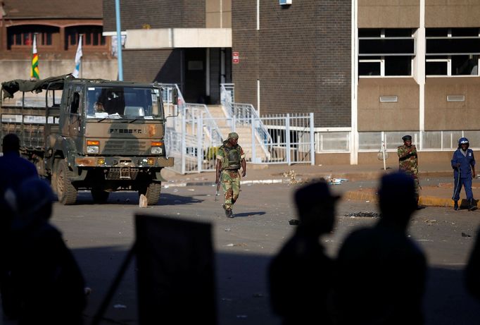 Povolební protesty v Harare v Zimbabwe. 1. 8. 2018