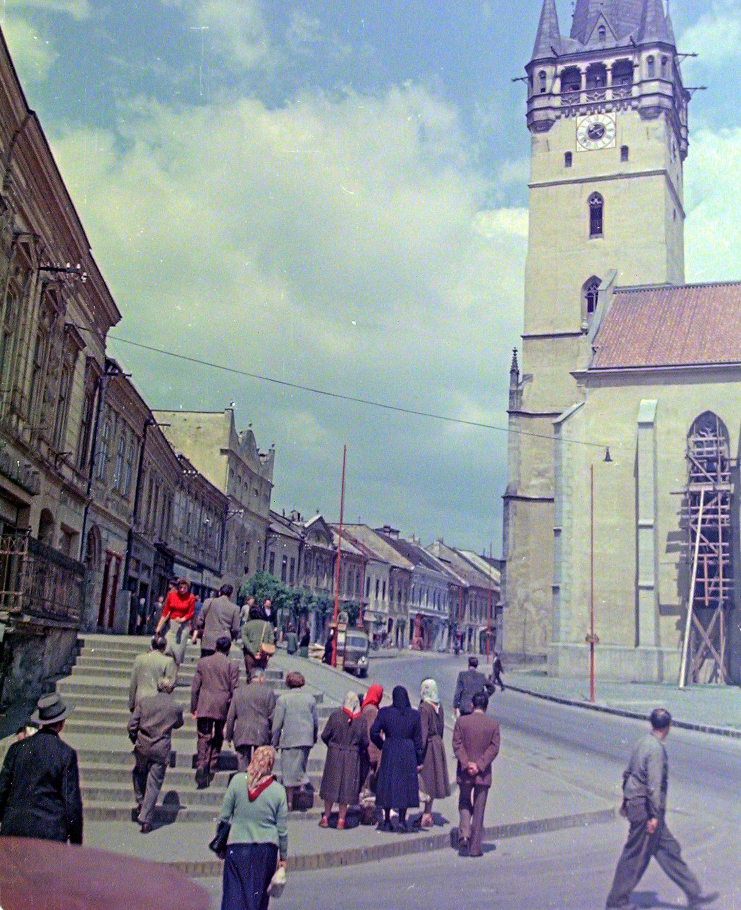 Slovensko, Barevné fotografie, Tenkrát na Slovensku, retro, Československo, domácí, Fortepan