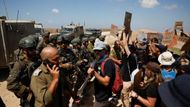 Protest calling for the end of the conflict in Gaza by Israel-Gaza border