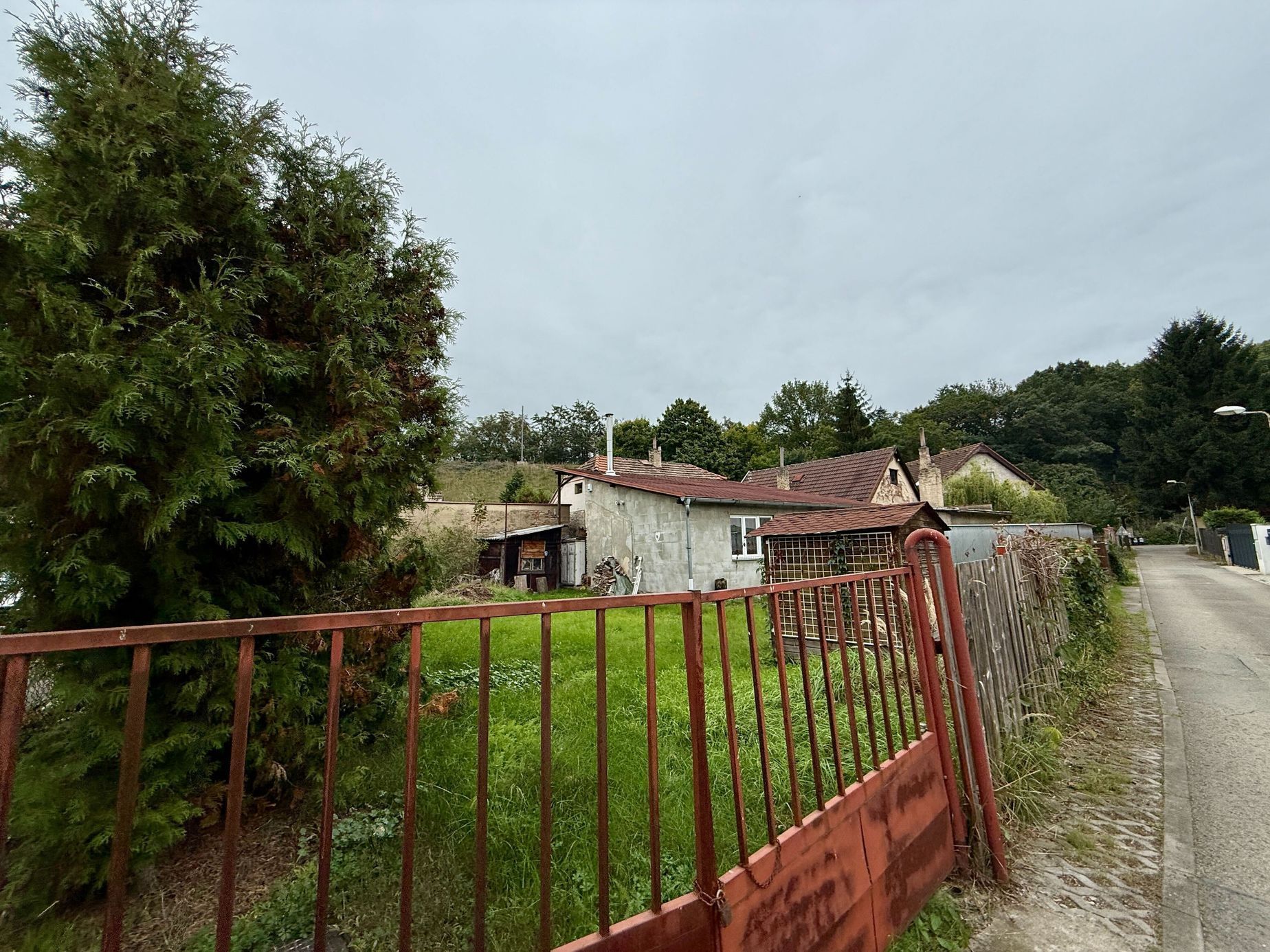 kolonie, nouzová kolonie, Hrdlořezy, Praha, bydlení