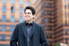 Po 50 letech změna. Izraelské filharmoniky opouští Zubin Mehta, nastoupí mladý dirigent Shani