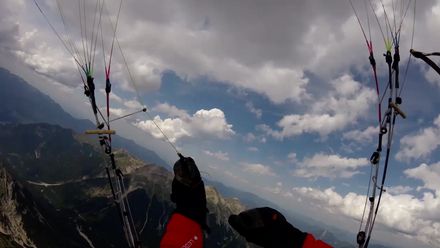 Jak pro své účely nejlépe využít domácího favorita. 5. den závodu paraglidistů