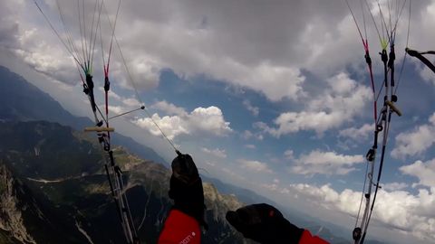 Jak pro své účely nejlépe využít domácího favorita. 5. den závodu paraglidistů