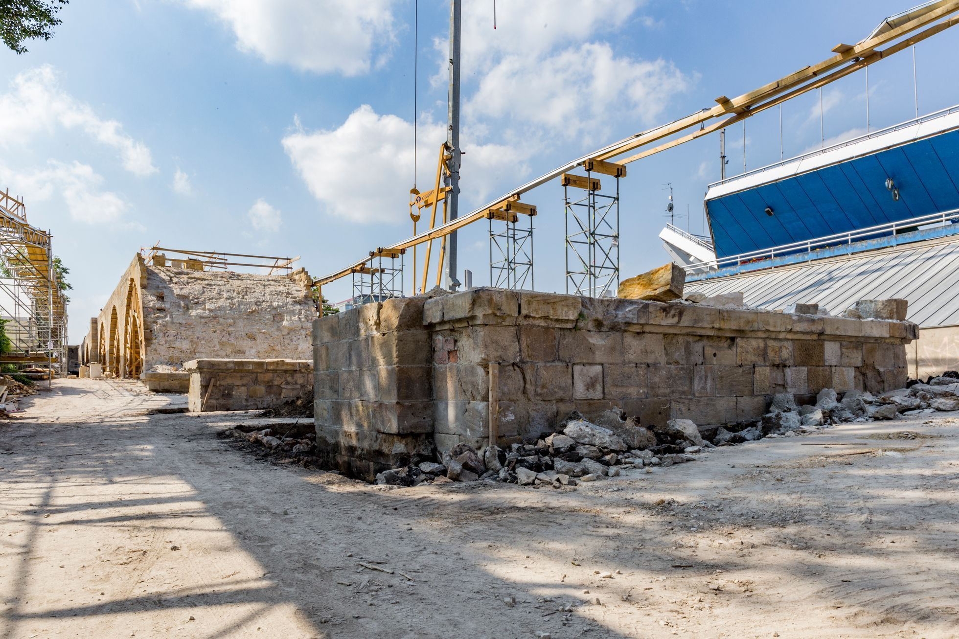 Rekonstrukce Negrelliho viaduktu v Praze