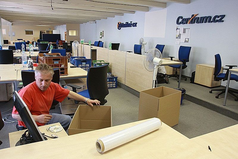 Stěhování Centra na periferii