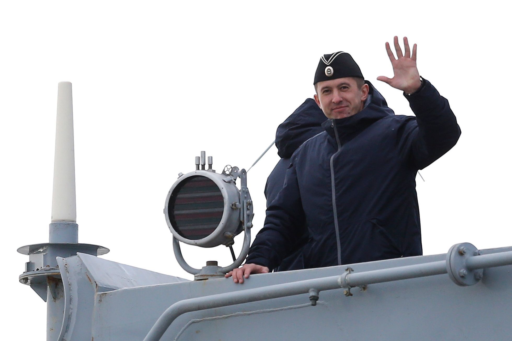 Ruští námořníci opustili Francii, kde se učili s lodí třídy mistral