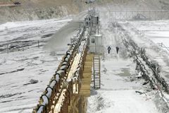 Obří propouštění: Anglo American se zbaví 19 tisíc lidí