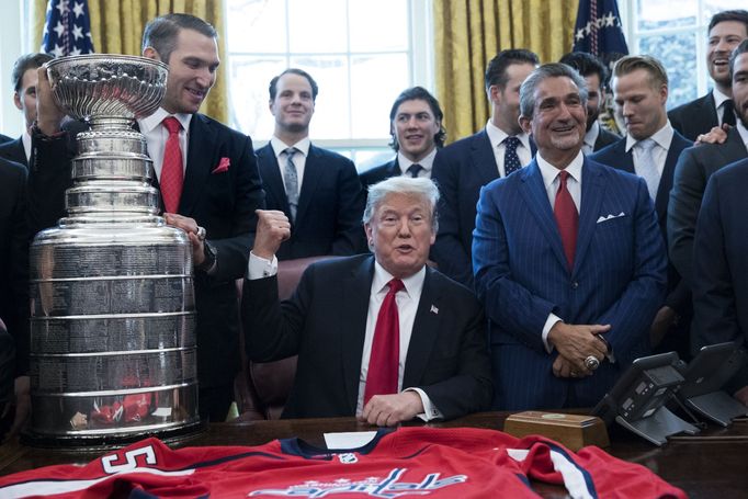 Vítězové Stanleyova poháru Washington Capitals u amerického prezidenta Donalda Trumpa.