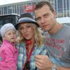 Klaun v kladenské nemocnici- Zuzana Belohorcová s dcerou a manželem