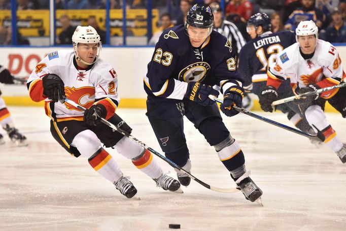 NHL: Calgary Flames (Jiří Hudler) vs. St. Louis Blues (Dmitrij Jaškin)