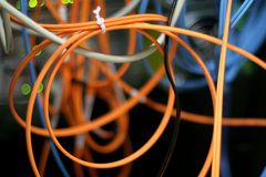 Poškozený kabel zpomalil internet na Blízkém východě