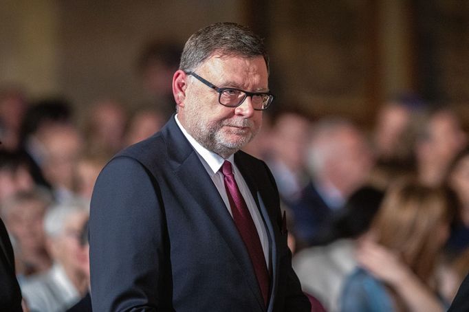 Prezident ČR Petr Pavel udělil 28. 10. 2023 u příležitosti 105. výročí vzniku Československa státní vyznamenání, na snímku je ministr financí Zbyněk Stanjura.