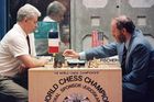 Zemřel Fischer, legenda šachu a ikona studené války