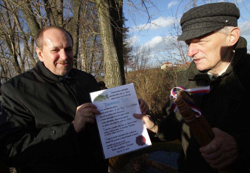 Výlov Řisutského rybníka