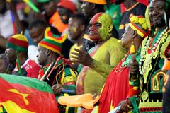 Tlačenice před zápasem fotbalistů Kamerunu a Komor má osm obětí