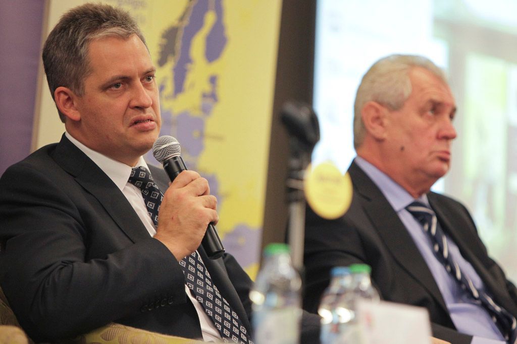 debata prezidentských kandidátů v hotelu Marriot