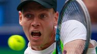 Tomáš Berdych a Radek Štěpánek an turnaji kategorie Masters postoupili do osmifinále.