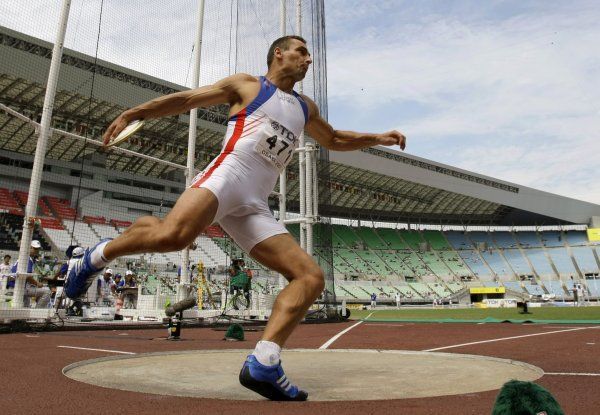 V disku dal Šebrle své letošní osobní maximum - 48,75 m.