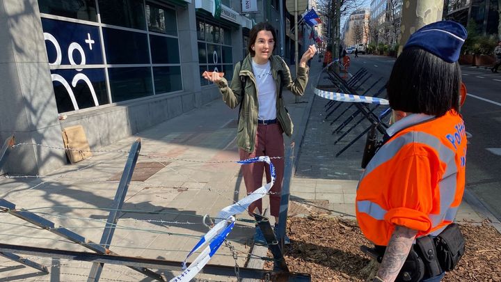 Biden vylidnil ulice Bruselu, v dějišti summitu vyrostly policejní zátarasy; Zdroj foto: Kateřina Šafaříková