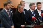 Zástupci šesti opozičních stran oznámili, že podali návrh na vyslovení nedůvěry vládě Andreje Babiše (ANO).