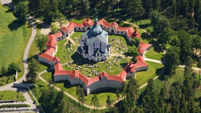 V létě mají lákat kultura a památky, v zimě pak tratě pro běžecké lyžování.