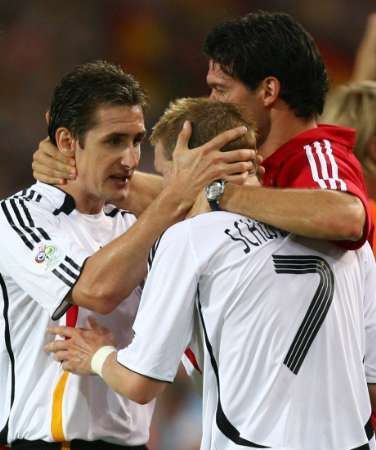 Německo - Portugalsko: Schweinsteiger slaví gól