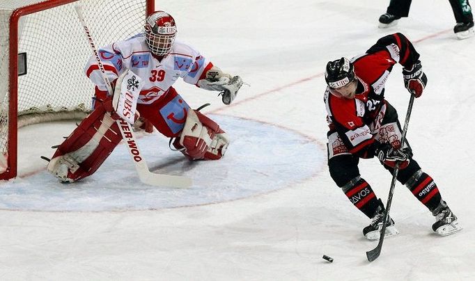 Spengler Cup: Dominik Hašek vs. Jean-Pierre Vigier