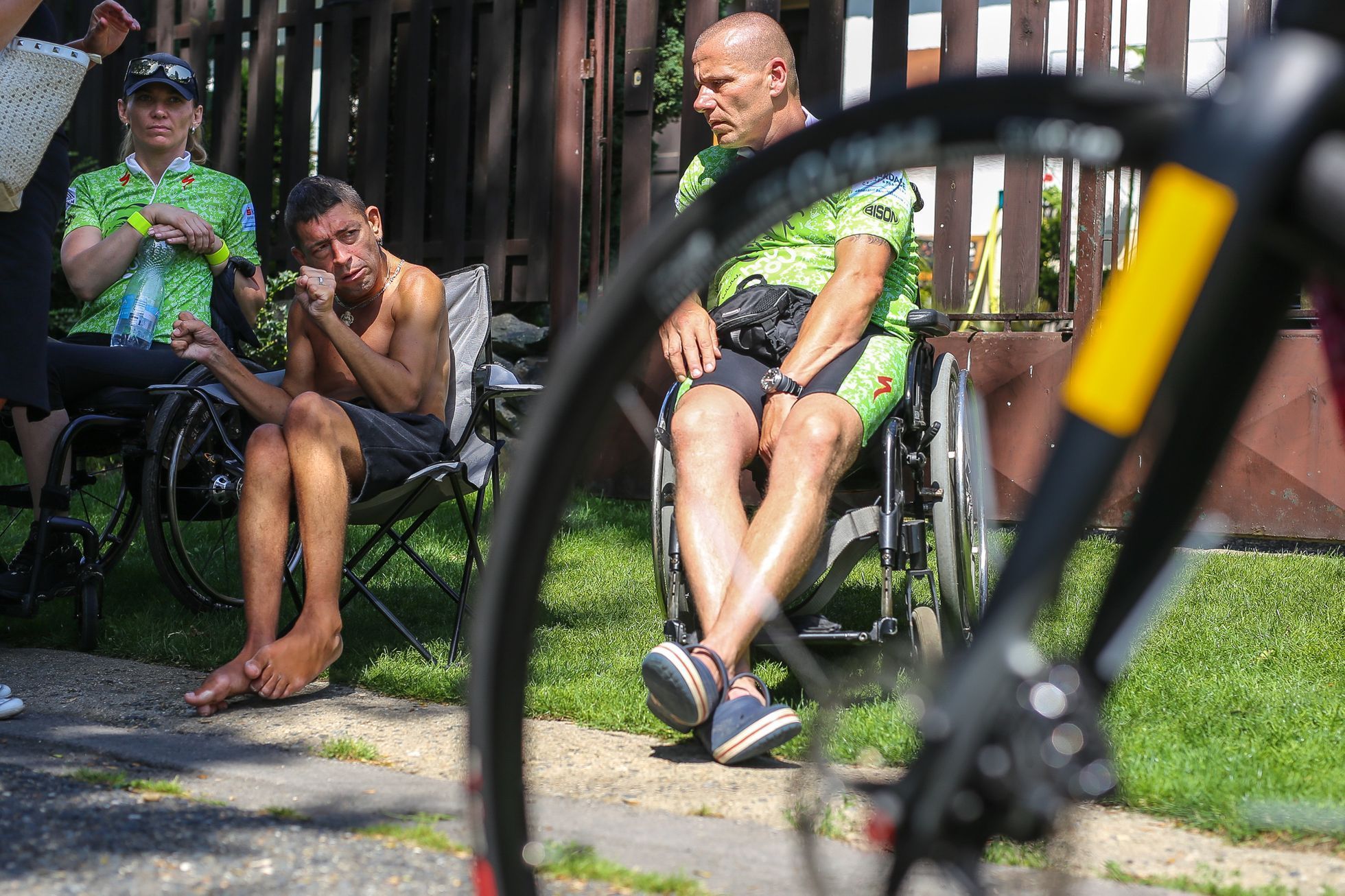 Handy cyklo maraton - start, Cesta za snem, tým Sananim a Bronec