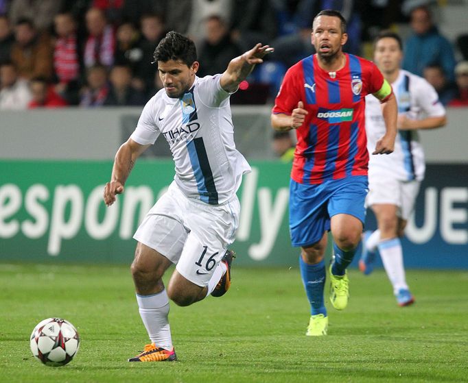 Plzeň vs. Manchester City, utkání Ligy mistrů (Agüero a Horváth)