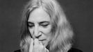 Patti Smith je autorkou několika knih, memoárů i poezie. Mimo jiné napsala například autobiografii s názvem Just Kids o vztahu s fotografem Robertem Mapplethorpem.